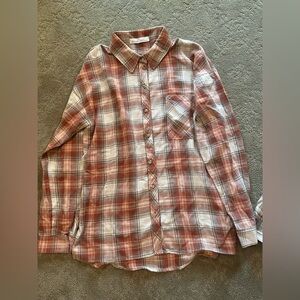 Casual Plaid Button-Up Shirt in Rust and White NWOT